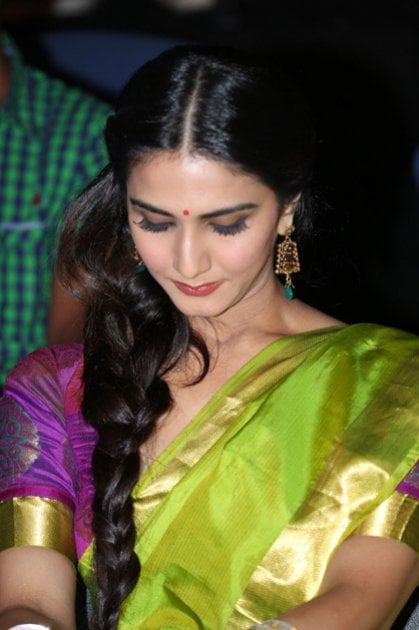 Vani-Kapoor-at-Aaha-Kalyanam-Audio-Launch